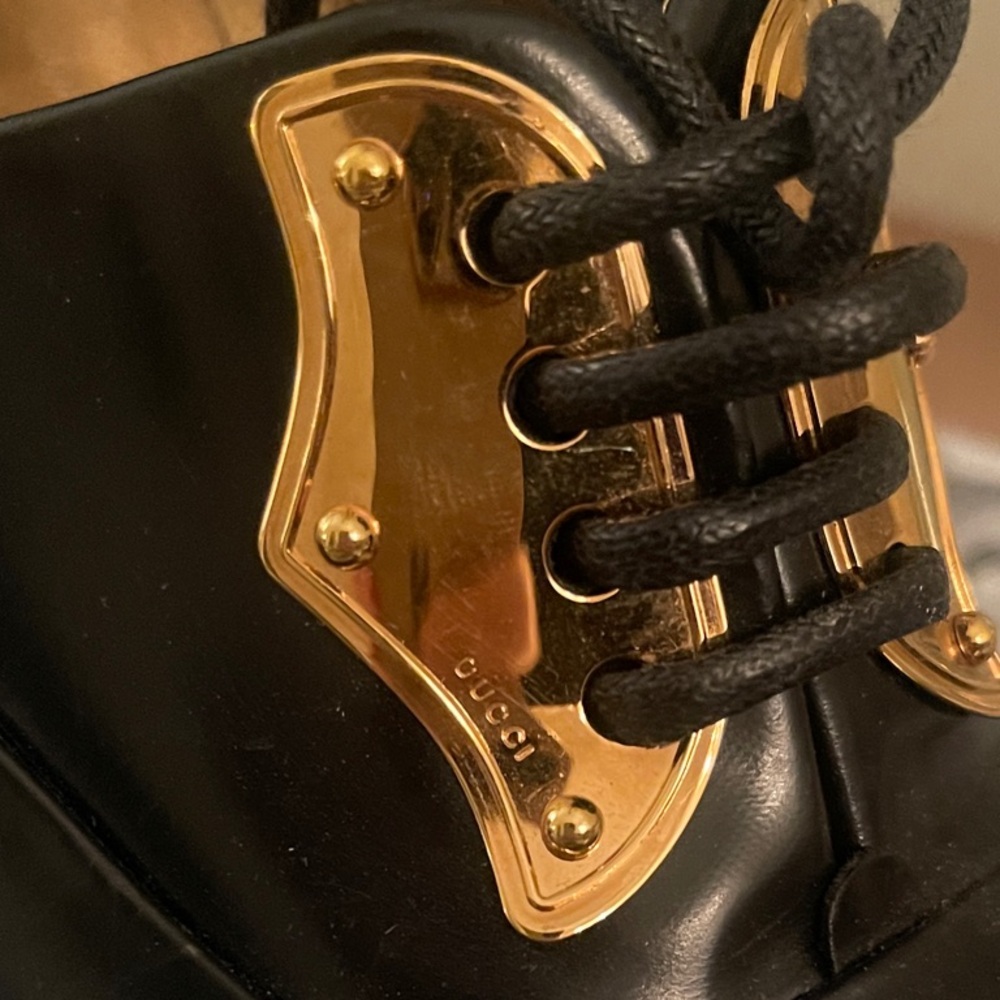 Gucci Women's 5” oxford platform pumps. Black Leather with Gold Hardware. - Picture 2 of 7